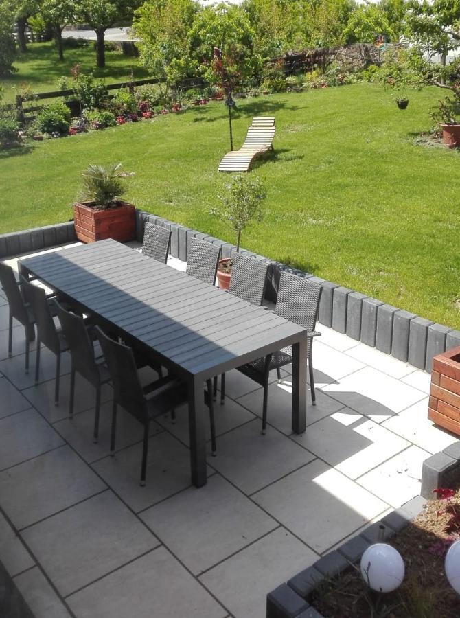 Obere Ferienwohnung Asshoff Zwischen Odenwald, Taubertal Und Bauland Berolzheim Kültér fotó
